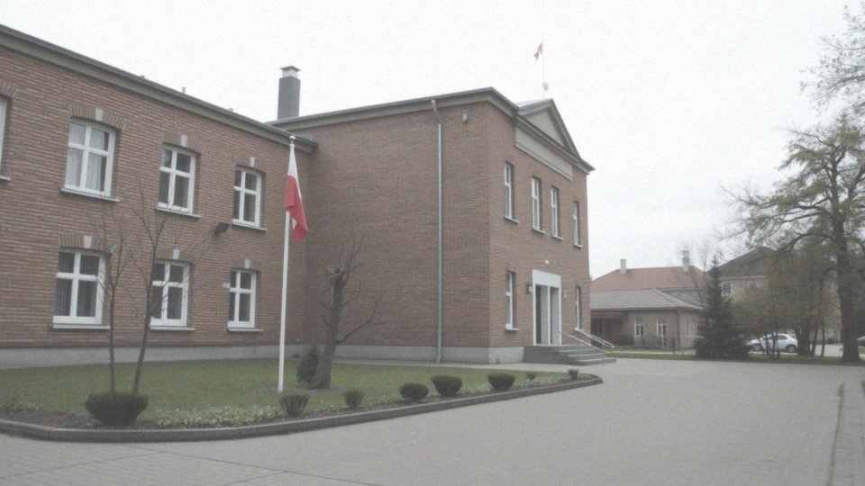 Kto jest zobowiązany do organizacji pogrzebu, gdy rodzina się nie podejmuje tego obowiązku?